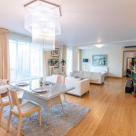 Royal Suites Whith Free Parking Ryga Zewnętrze zdjęcie